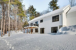 6 Mi to Lake Winnipesaukee: New Hampshire Home