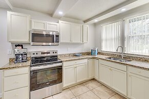 2 Mi to Ocean: Daytona Beach Hideaway!