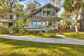 Waterfront Home on Dataw Island: Golf & Amenities!