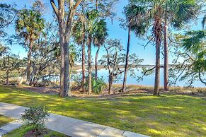 Waterfront Villa on Dataw Island: Deck w/ a View!