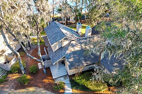 Waterfront Villa on Dataw Island: Deck w/ a View!