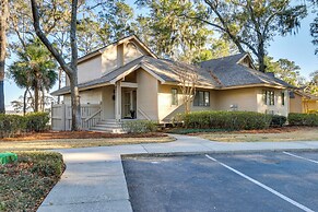 Waterfront Home on Dataw Island: Golf & Amenities!