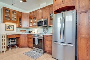 Close to Lake Superior: Walkable Washburn Charmer!