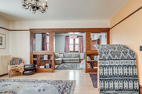 Close to Lake Superior: Walkable Washburn Charmer!