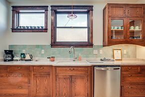 Close to Lake Superior: Walkable Washburn Charmer!