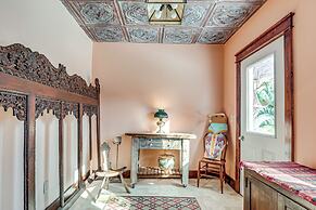 Close to Lake Superior: Walkable Washburn Charmer!