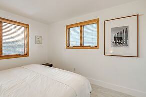 Oceanside Escape w/ Stunning Views: Walk to Beach!