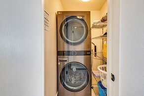 Oceanside Escape w/ Stunning Views: Walk to Beach!