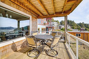 Oceanside Escape w/ Stunning Views: Walk to Beach!