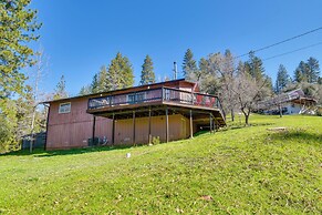 Near Hiking & Fishing: Tuolumne Cabin w/ Deck