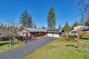 Near Hiking & Fishing: Tuolumne Cabin w/ Deck