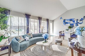 Swim & Unwind: Pet-friendly Home in Spring!