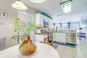 Swim & Unwind: Pet-friendly Home in Spring!