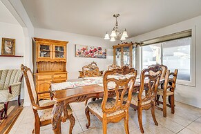 1 Mi to Moses Lake: Home w/ Private Yard & Hot Tub