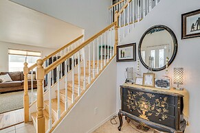 1 Mi to Moses Lake: Home w/ Private Yard & Hot Tub