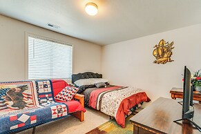 1 Mi to Moses Lake: Home w/ Private Yard & Hot Tub