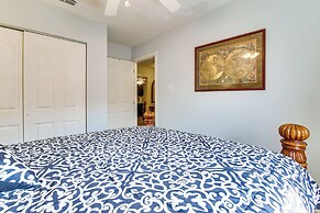 11 Mi to Isla Blanca Beach: Townhome w/ Lake Views