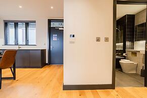 Marron Suite 2BR City Walks