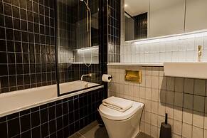 Marron Suite 2BR City Walks