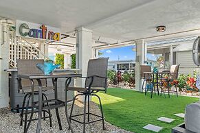 Mermaid Manor Waterfront Haven w Hot Tub Dock