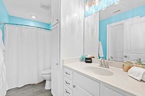 Mermaid Manor Waterfront Haven w Hot Tub Dock