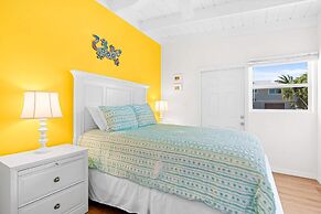 Seabreeze Cove Waterfront Gem 38 Foot Dock Cabana Club