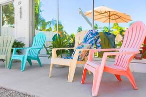 Seabreeze Cove Waterfront Gem 38 Foot Dock Cabana Club