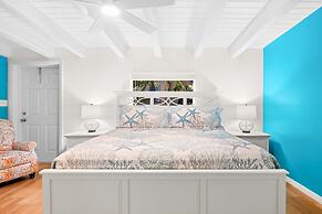 Seabreeze Cove Waterfront Gem 38 Foot Dock Cabana Club