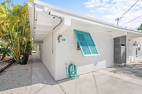 Seabreeze Cove Waterfront Gem 38 Foot Dock Cabana Club