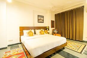 Opulent Antique 3br Villa in Gurugram