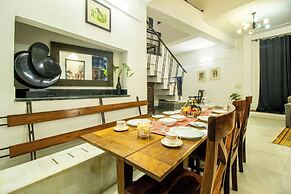 Opulent Antique 3br Villa in Gurugram