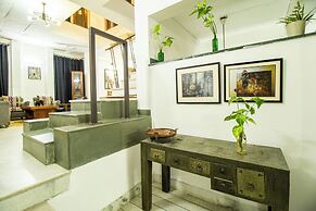 Opulent Antique 3br Villa in Gurugram