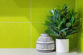 Zenhouse Harmony Modern Home Near CDU Hospital