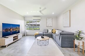 Zenhouse Harmony Modern Home Near CDU Hospital