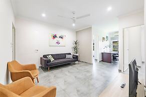 Zenhouse Harmony Modern Home Near CDU Hospital