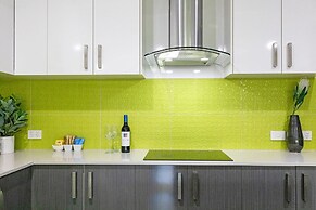 Zenhouse Harmony Modern Home Near CDU Hospital