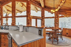Rustic Retreat With Stunning Mountain Views 3 Bedroom Home