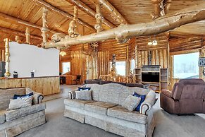 Rustic Retreat With Stunning Mountain Views 3 Bedroom Home