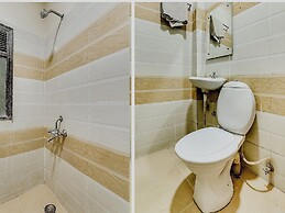 Hotel Geetanjali Inn