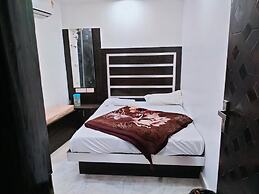 Hotel Geetanjali Inn