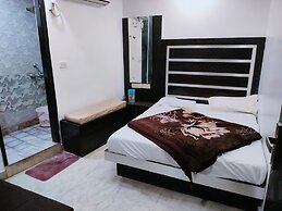 Hotel Geetanjali Inn