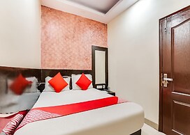 Hotel Geetanjali Inn