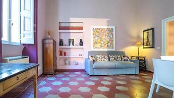 CAMPO DE' FIORI PINKY HOUSE