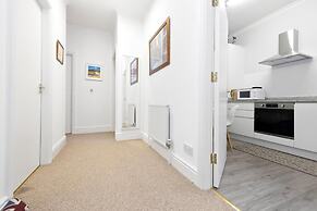 JOIVY Rose Street Hideaway