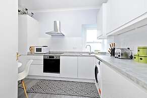 JOIVY Rose Street Hideaway