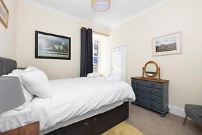 JOIVY Rose Street Hideaway