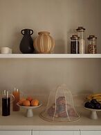 Akria Seaside Suites