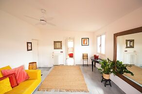 Romantic Terraced Escape in Prati