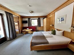 Alpinhotel Zirbenhof