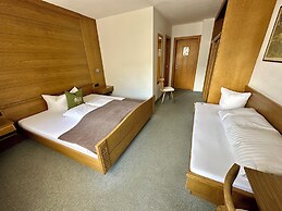 Alpinhotel Zirbenhof